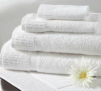 Asciugamani per il bagno, con decori o tinta unita - Cose di Casa